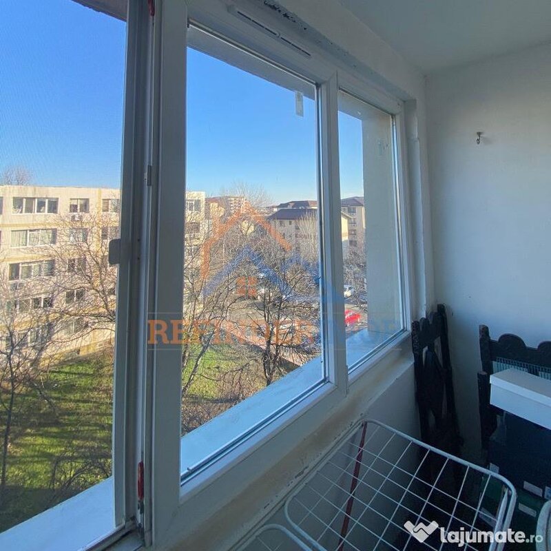 1 Decembrie 1918 - Ozana Apartament 4 camere de vanzare